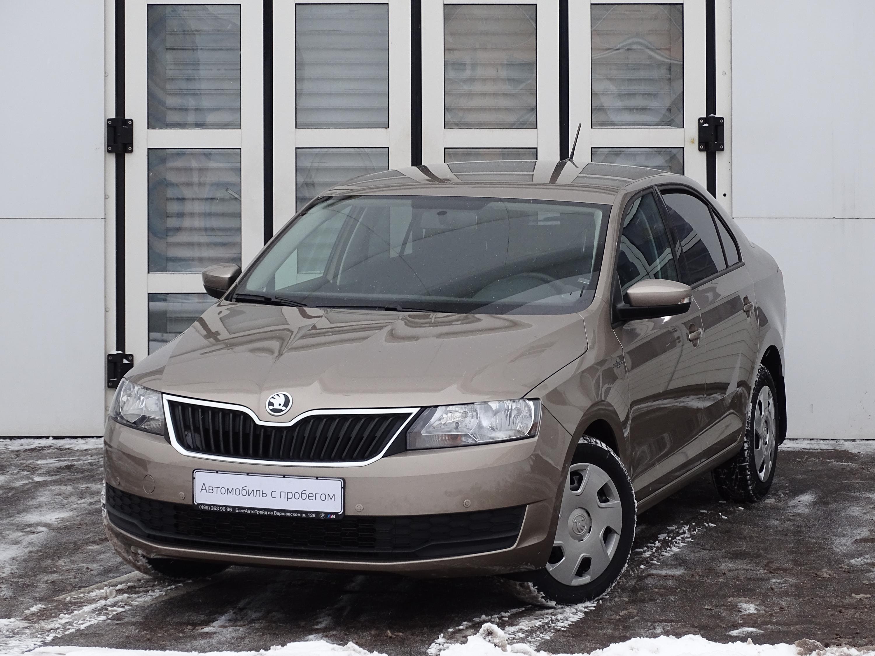 Купить Skoda Rapid 2019 года с пробегом за 785000 рублей | VIN -  XW8AG2NH*LK****64, цвет кузова Бежевый