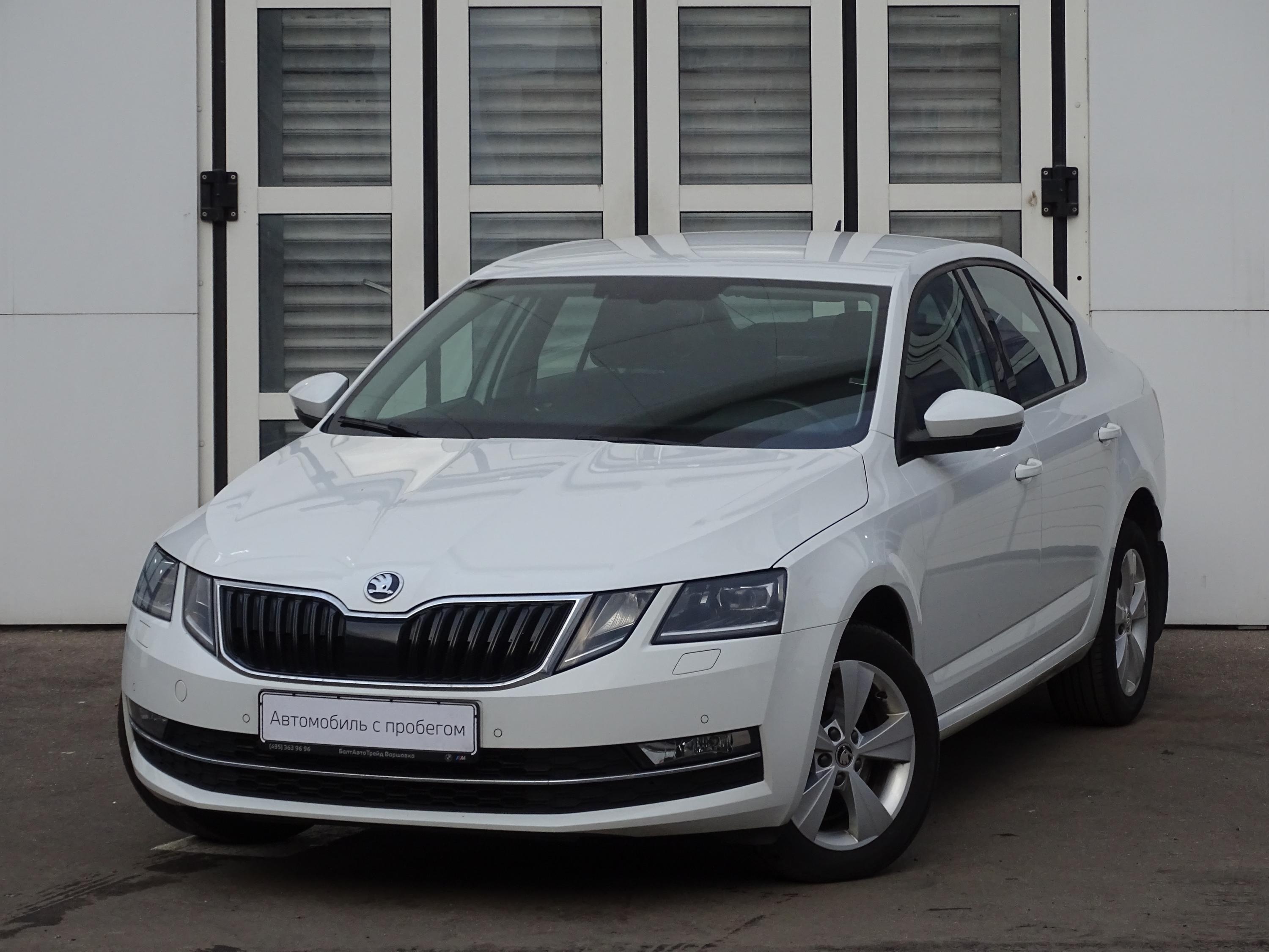 Купить Skoda Octavia 2017 года с пробегом за 1650000 рублей | VIN -  XW8AD6NE*JH****40, цвет кузова Белый