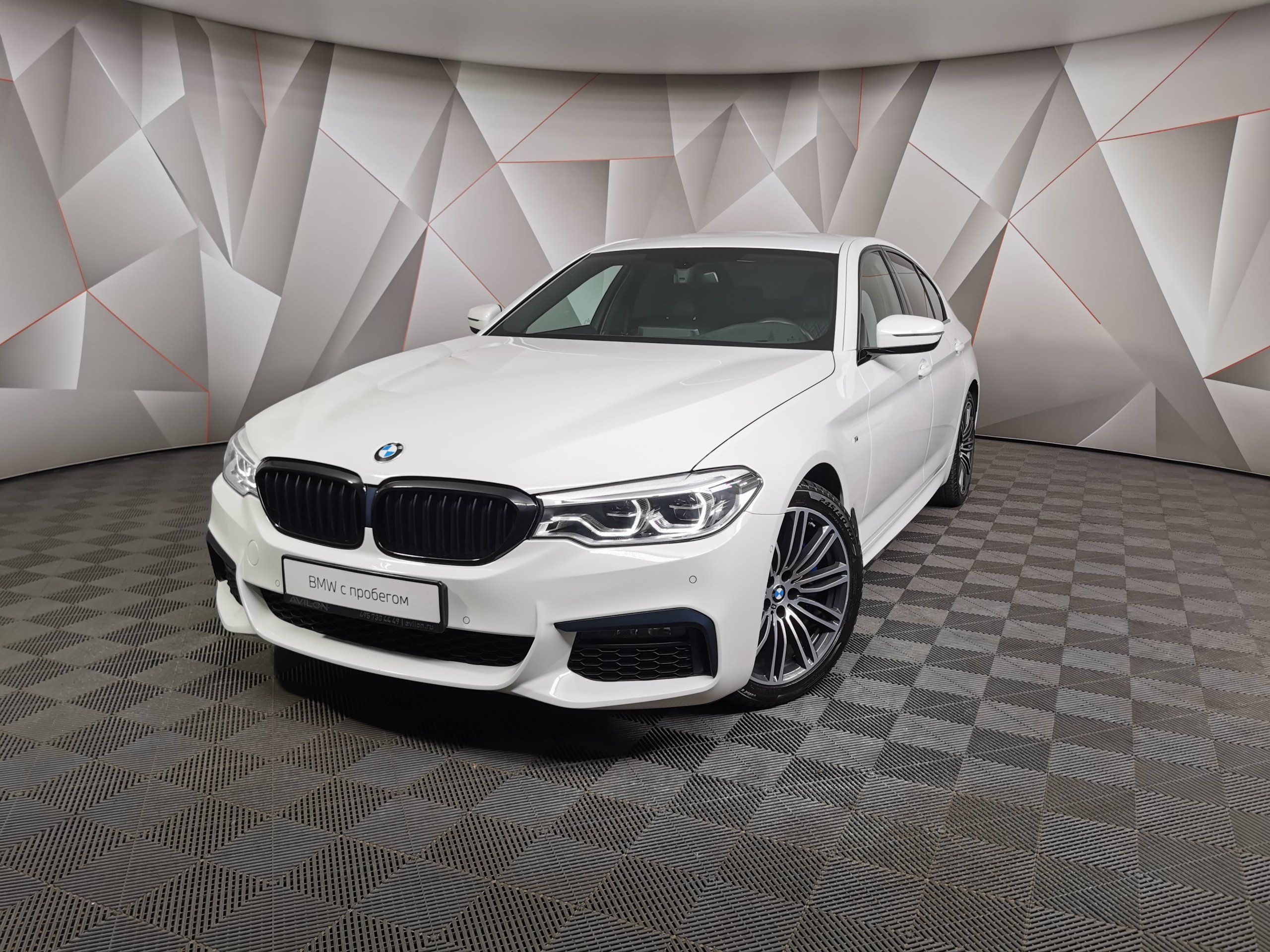Продали BMW 530d xDrive M Sport Белоснежный X4XJD19460WF68244 - Официальный  дилер BMW | Авилон