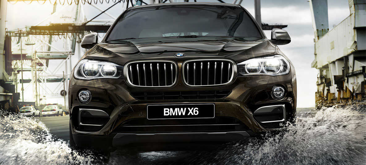 BMW X6 покрыли самым черным в мире веществом