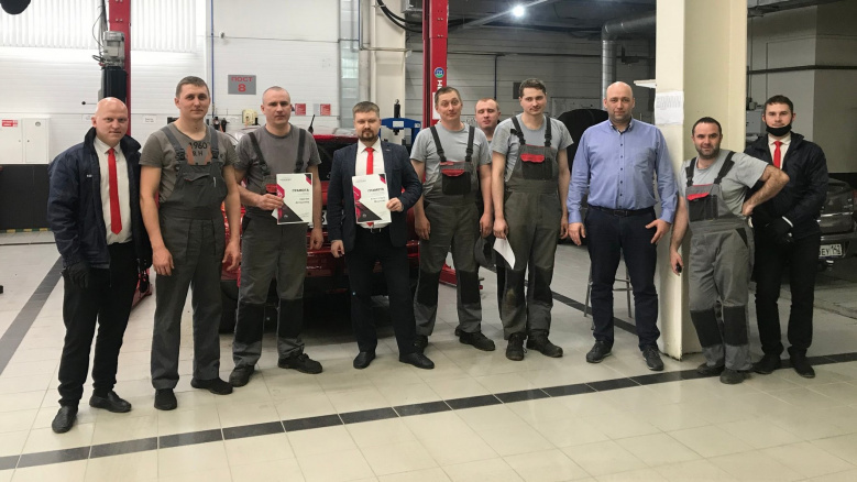 Лучшие сотрудники сервисного центра Nissan Картель Авто