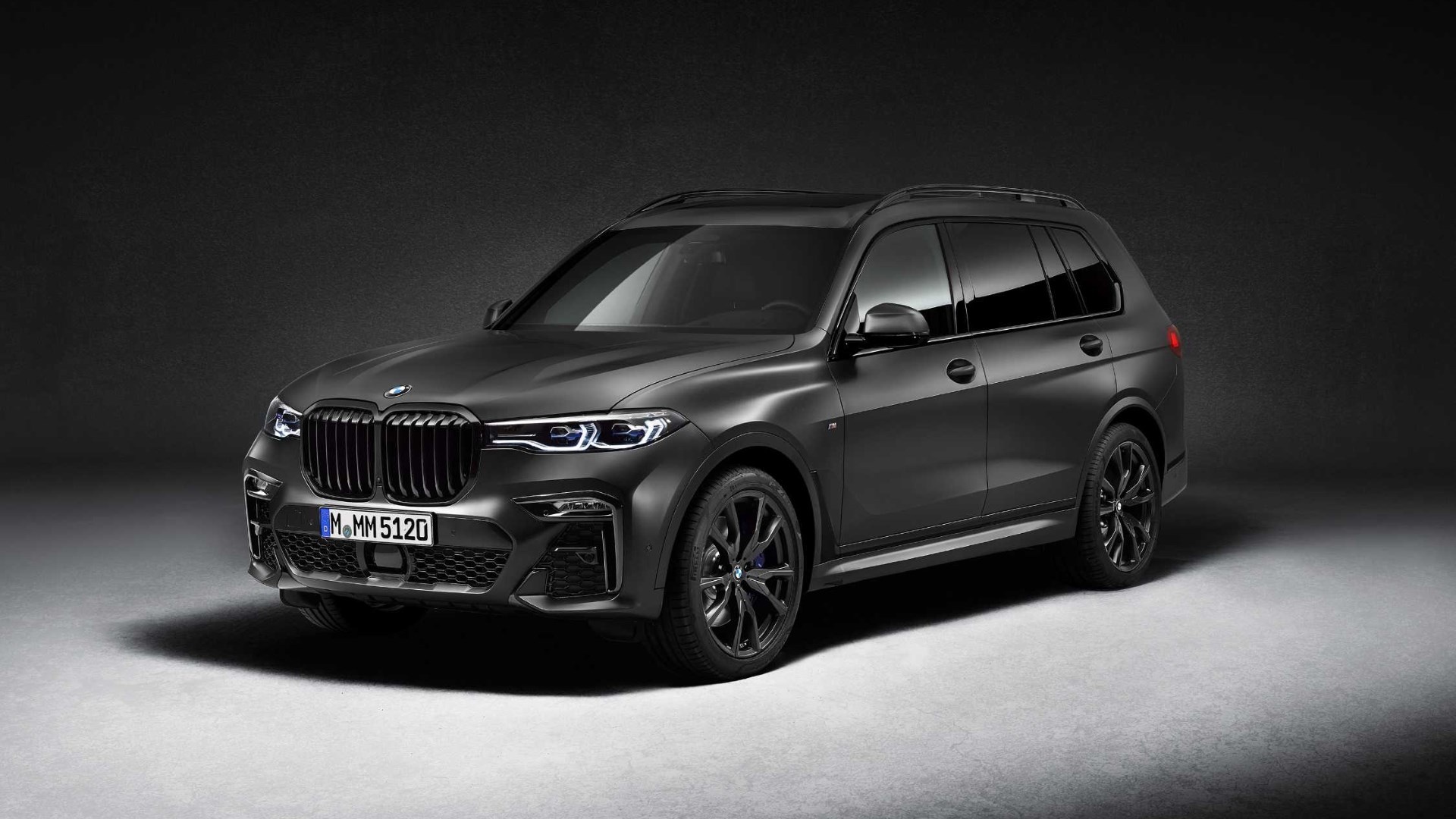   BMW X7 DARK SHADOW EDITION      BMW