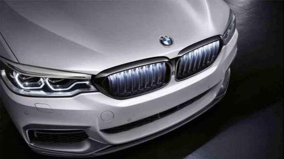 Решетки Iconic Glow для BMW 5 серии (G30)