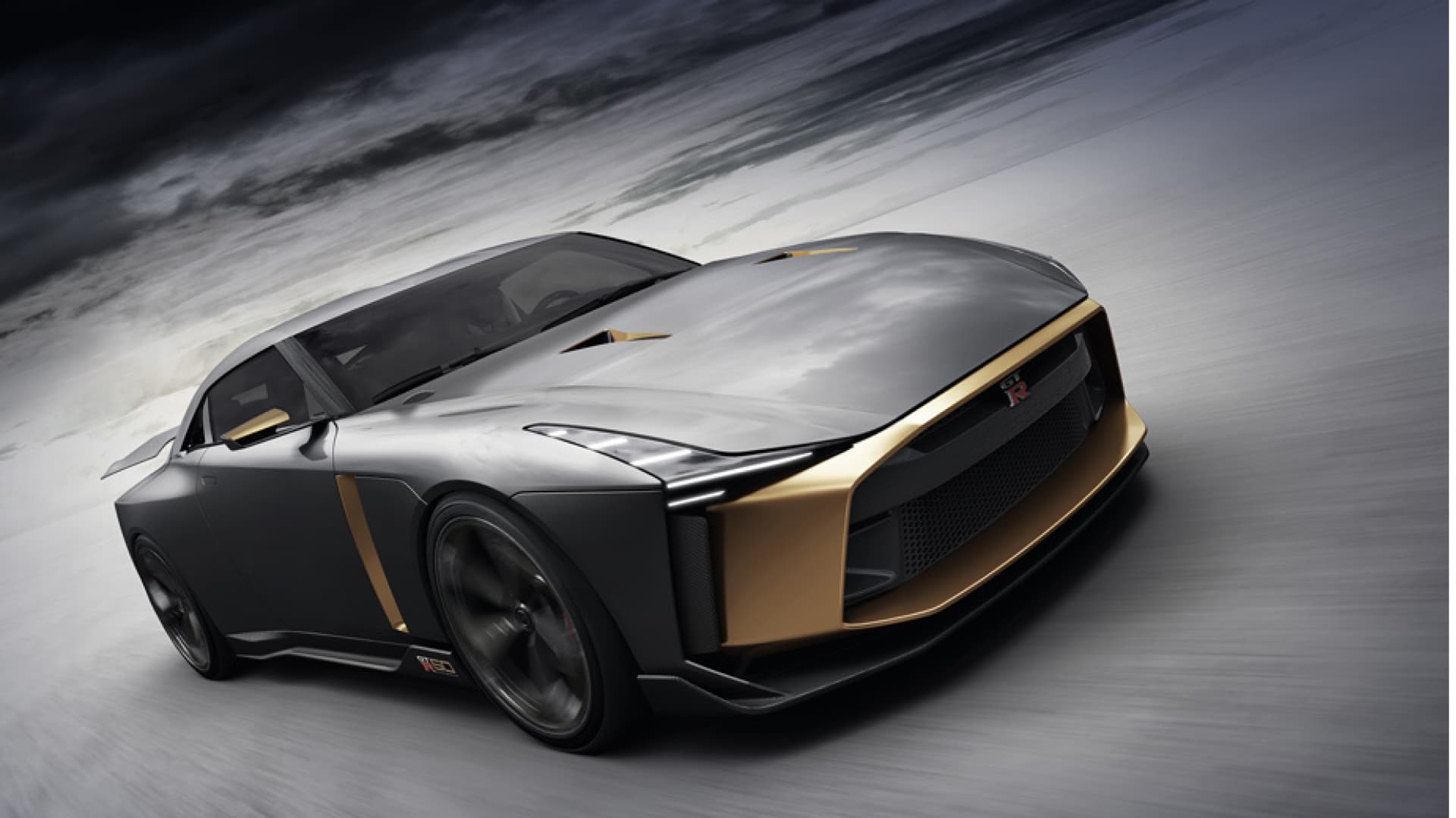 Nissan представила купе Nissan GT-R50 by ItaLDesign