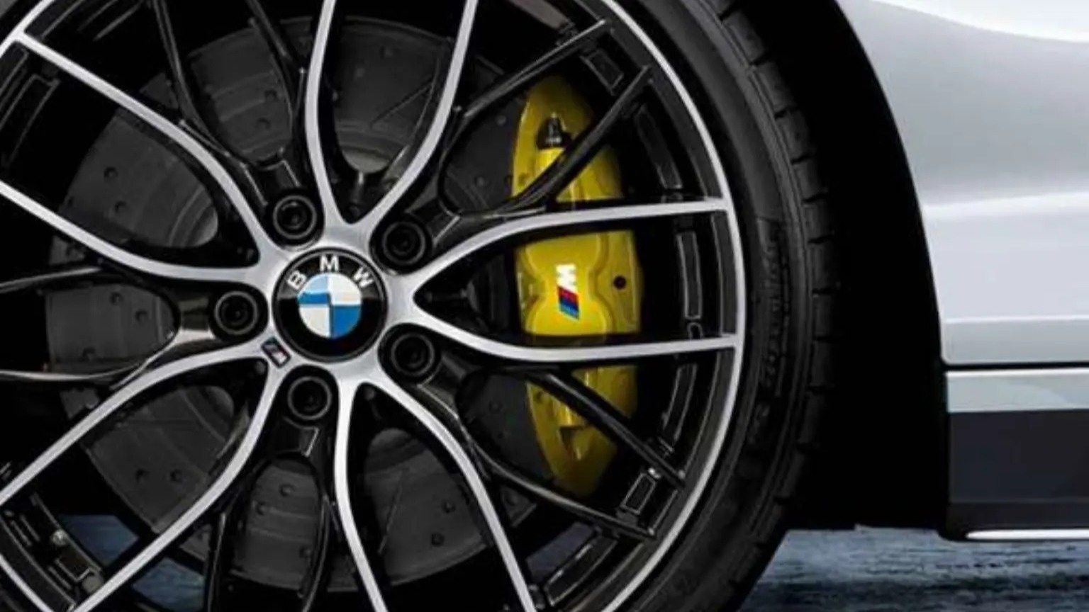 Тормоза BMW M Performance | Тормозные системы М Перфоманс