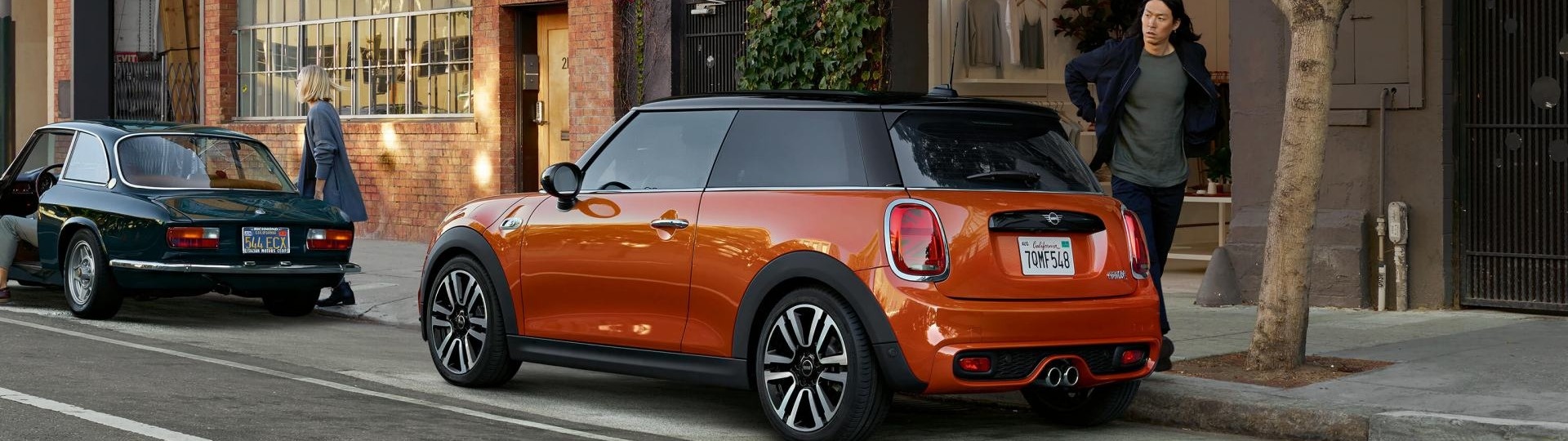 Купить МИНИ Купер 3 двери, MINI Cooper S в Москве и СПб у официального дилера MINI АВТОДОМ