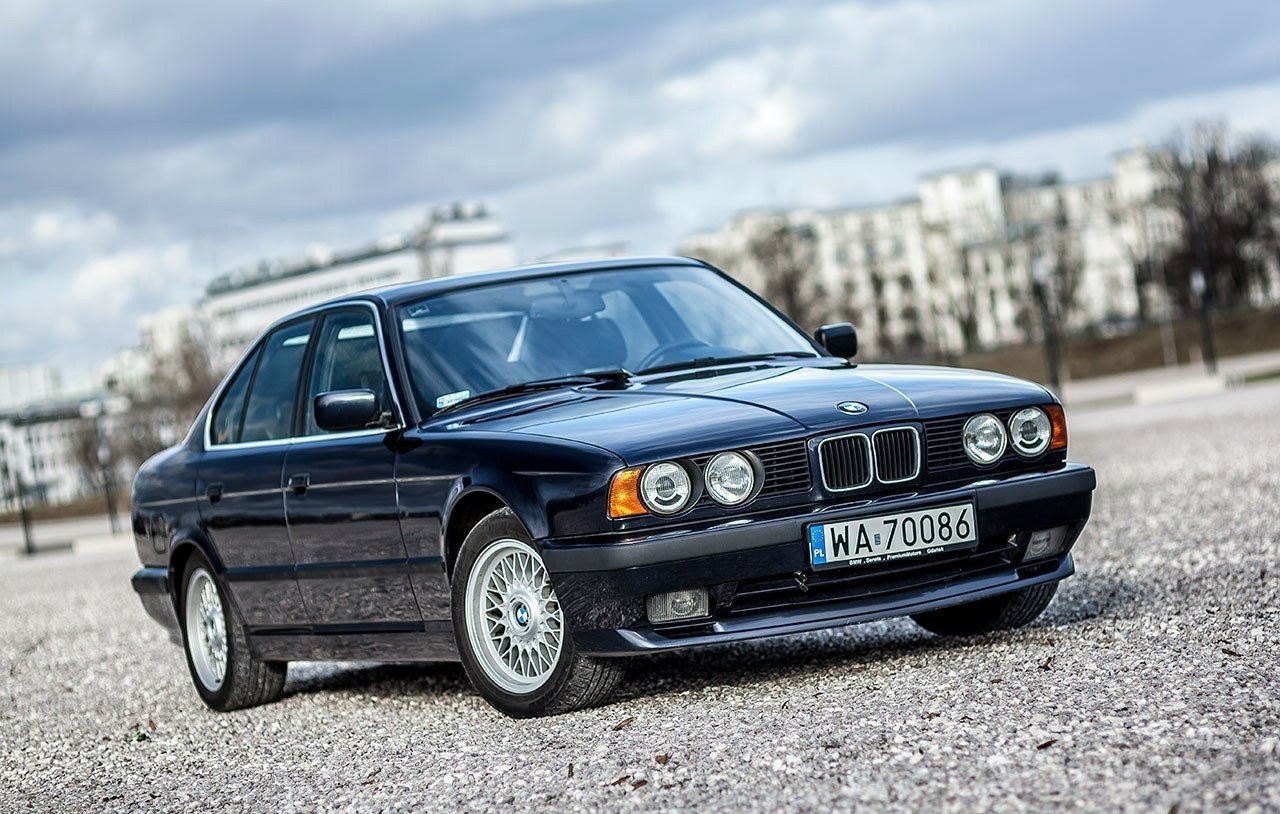 Бмв б н. BMW 525 e34. BMW 5 e34. БМВ е34 525i. БМВ е34 м.