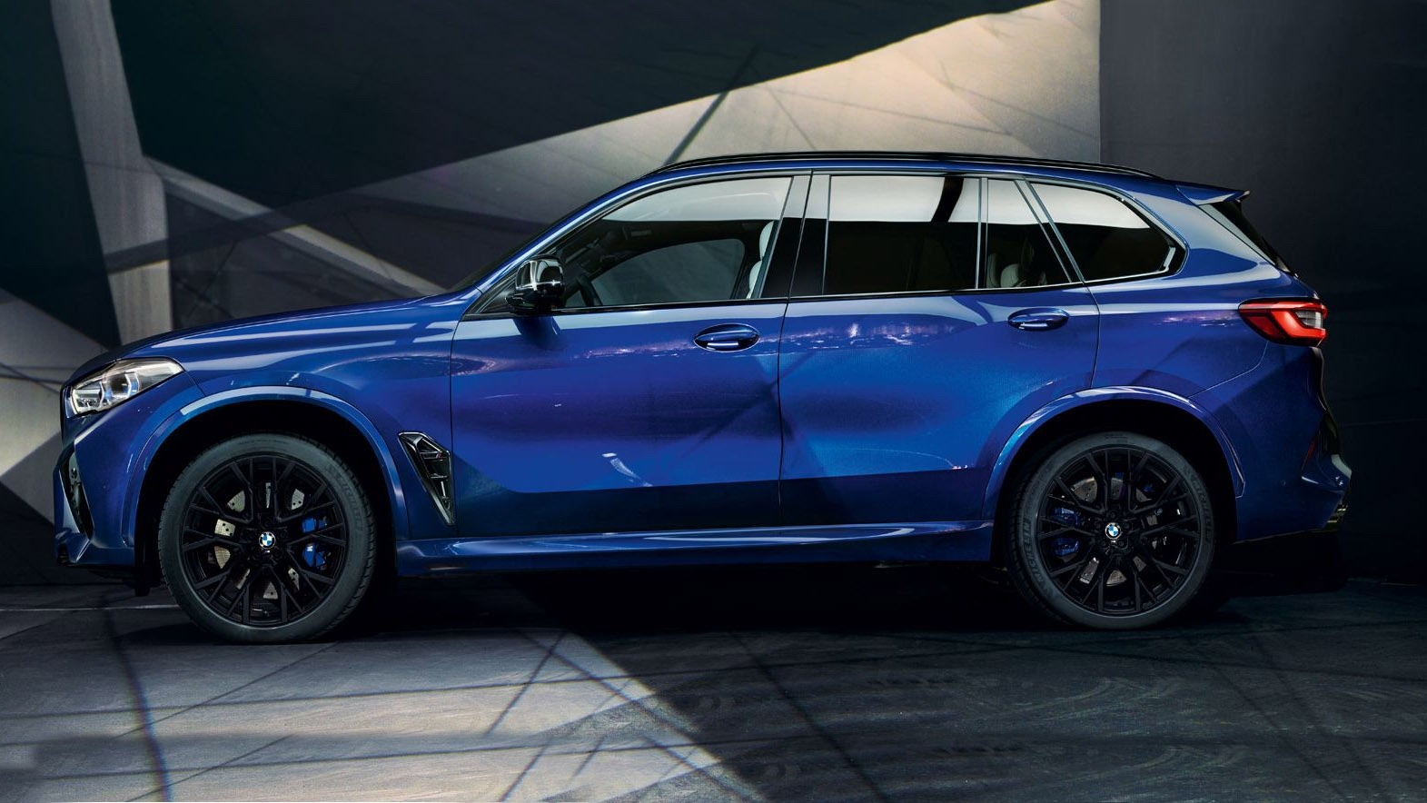Новый bmw lx