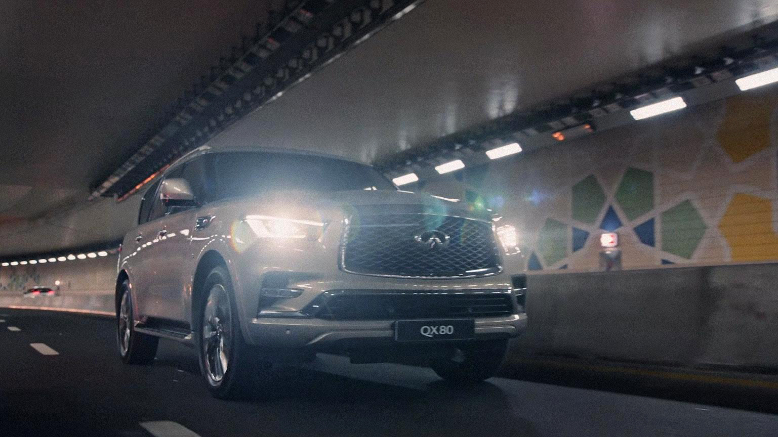 INFINITI QX80 — купить Инфинити QX80 2022 по цене от 8 675 000 рублей в  Москве | БорисХоф