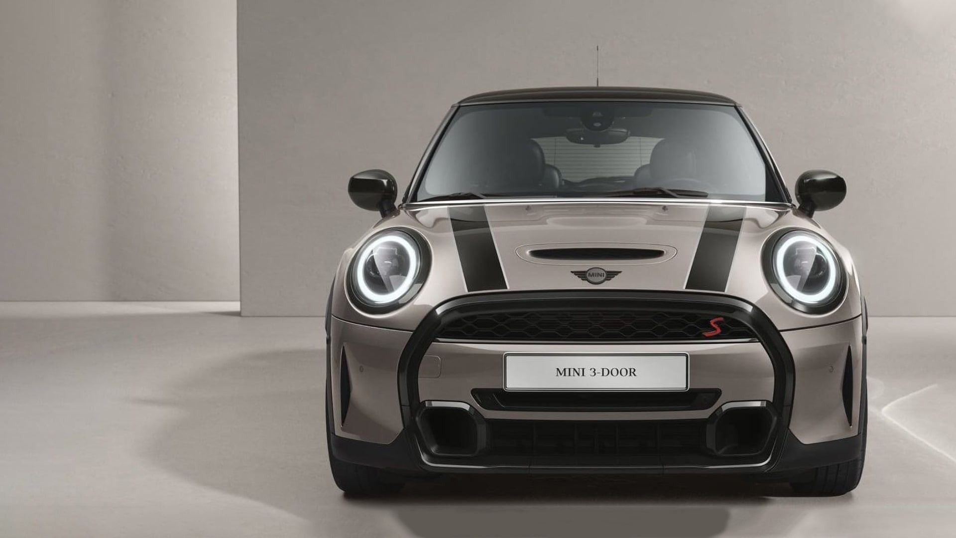 MINI Cooper S 3-Двери 2023-2024, купить новый МИНИ Купер 3-дверный в  официальном дилере АВИЛОН Москва