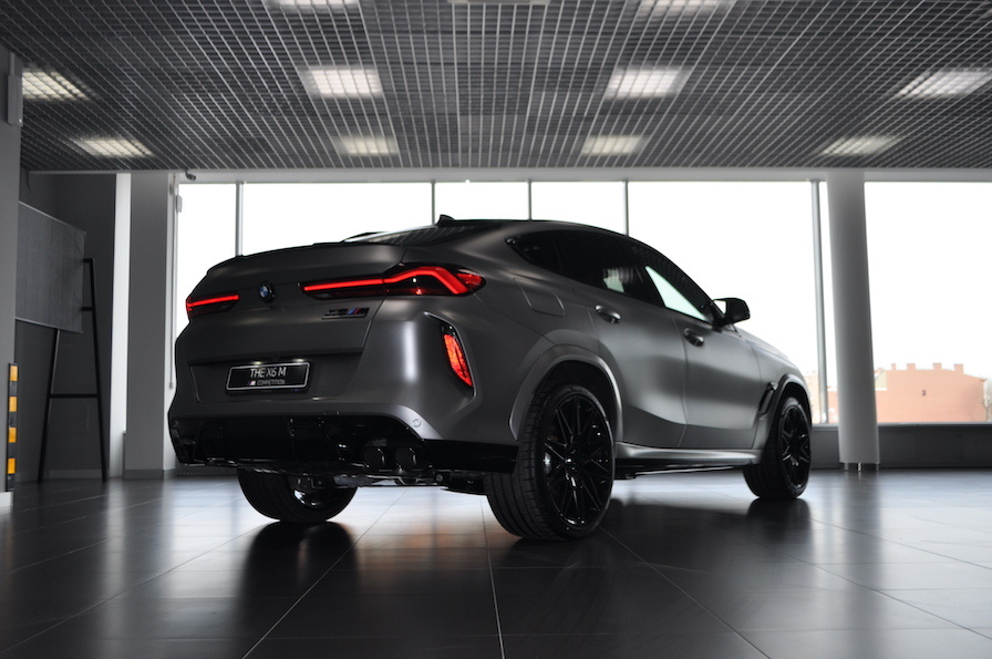 BMW X6 M First Edition «Frozen Dark Silver» в Евросиб BMW