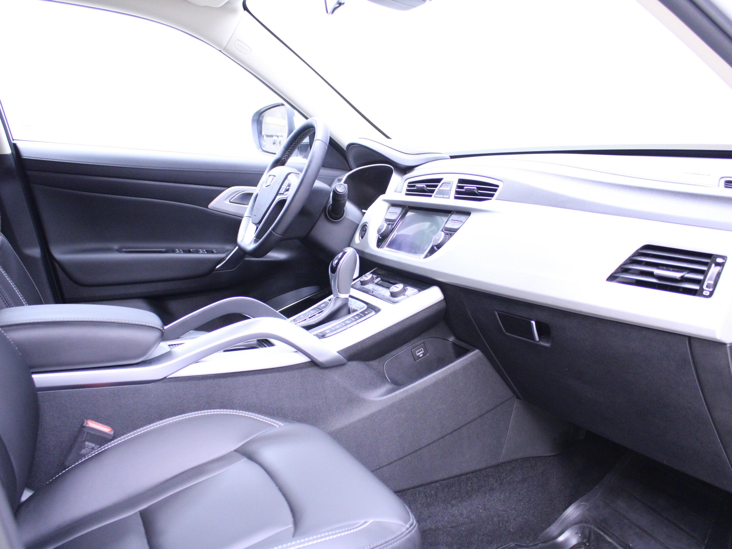 Мотор 2.4 джили атлас. Мультимедиа Geely Atlas 2020. Geely Atlas 2.4 at 4wd поломки