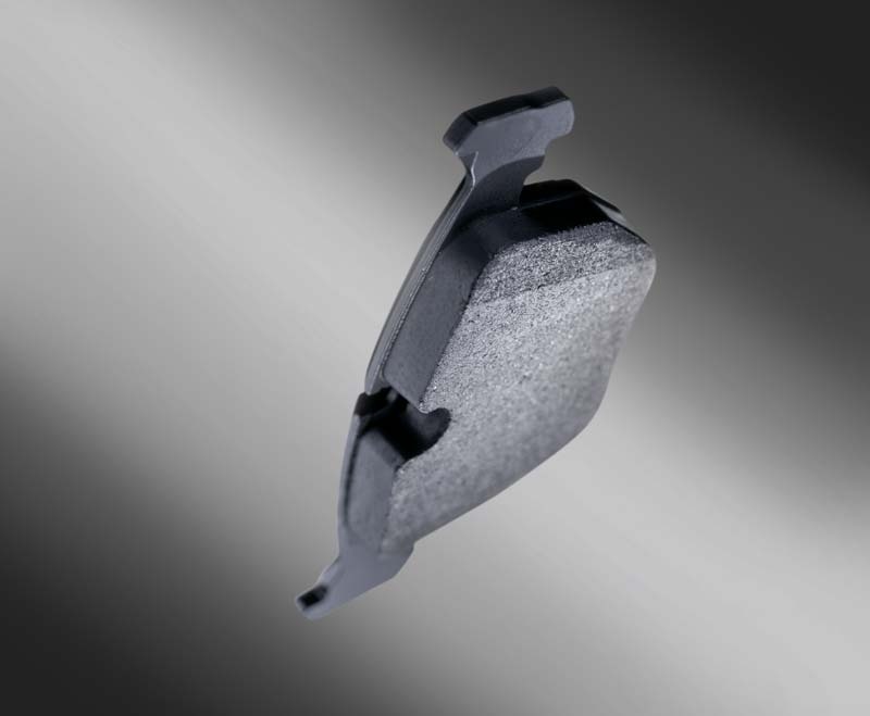 Замена передних колодок bmw – фото