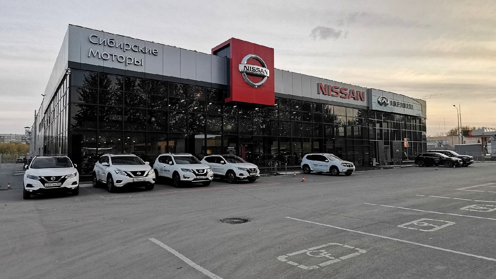 Официальный дилер Nissan в Новосибирске | Купить Ниссан 2022 в автосалоне  «Сибирские моторы»