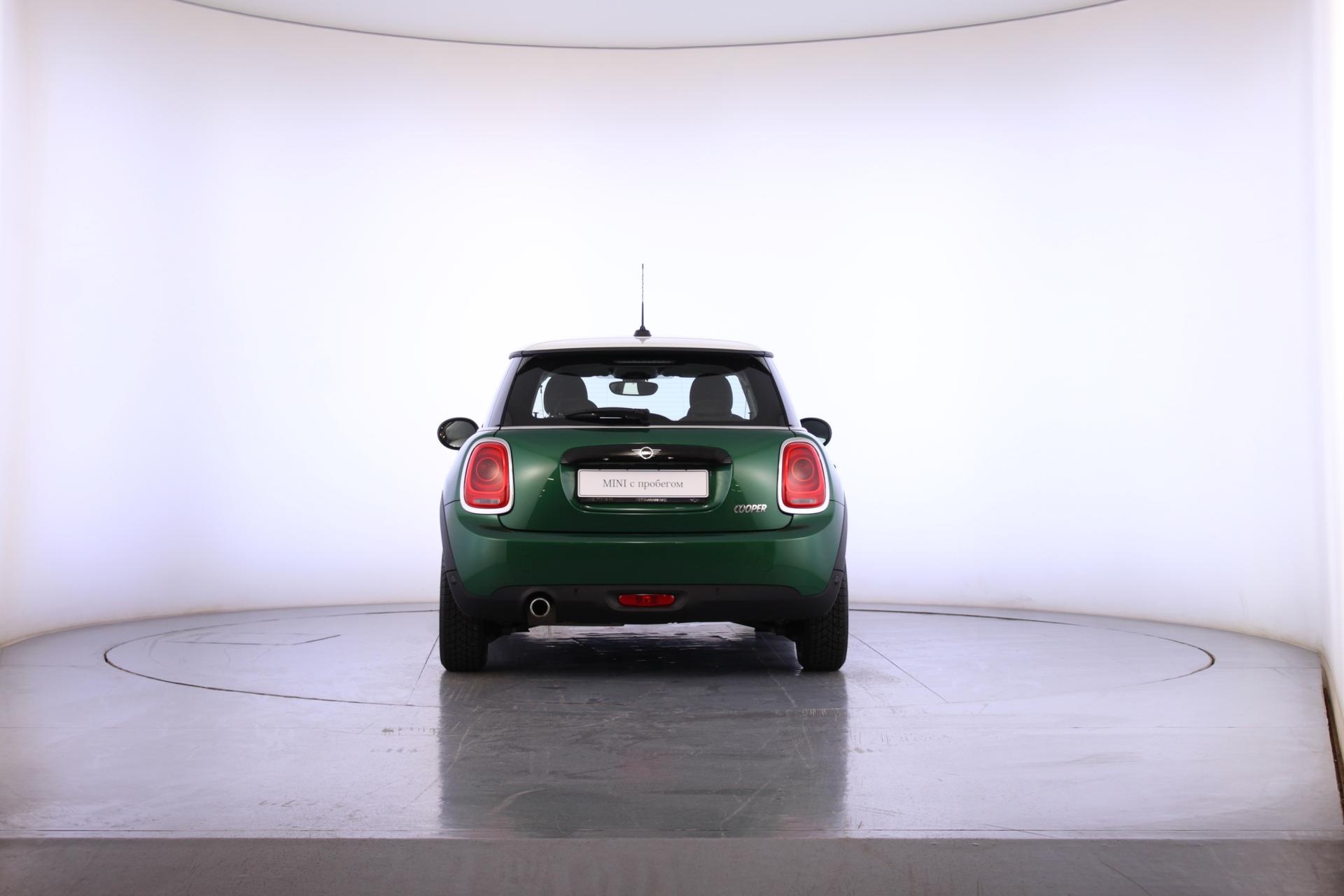 Mini Cooper one 1 4 телевизор