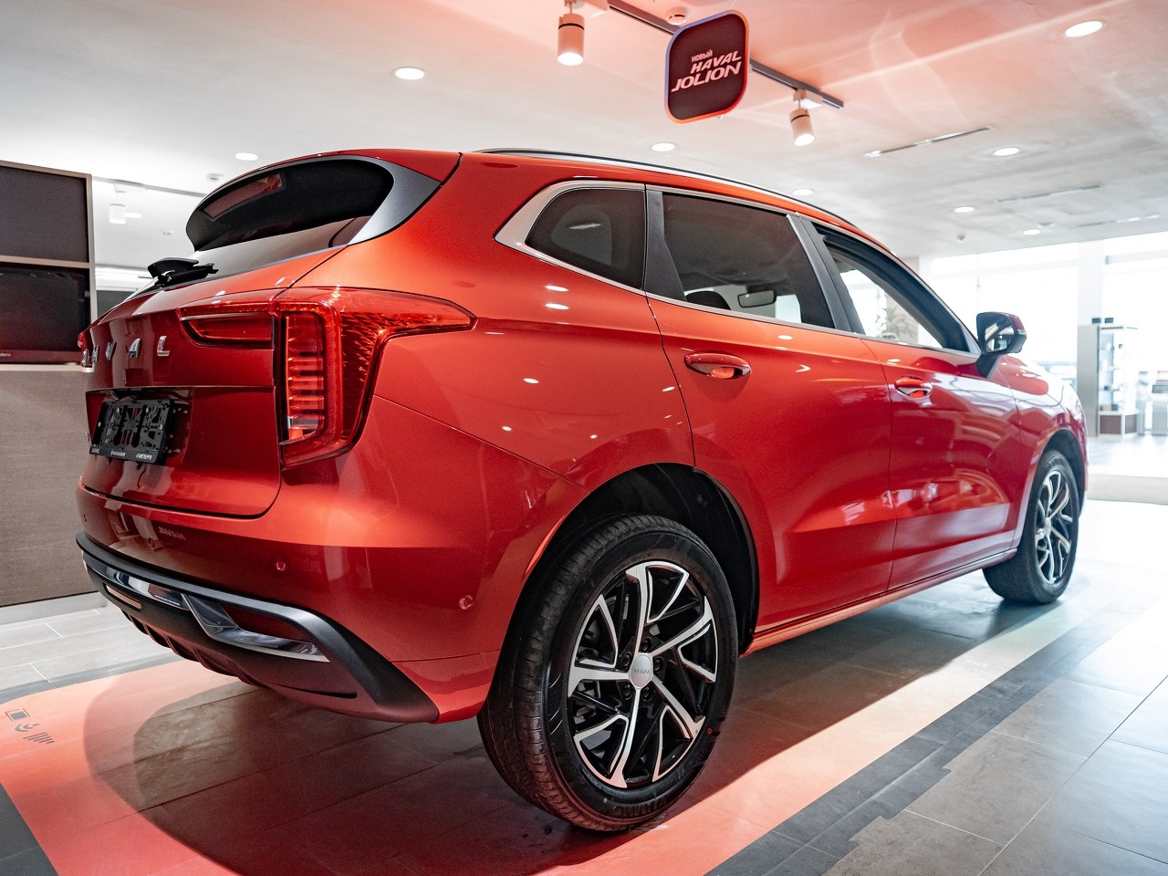 Haval Jolyon 2021 красный