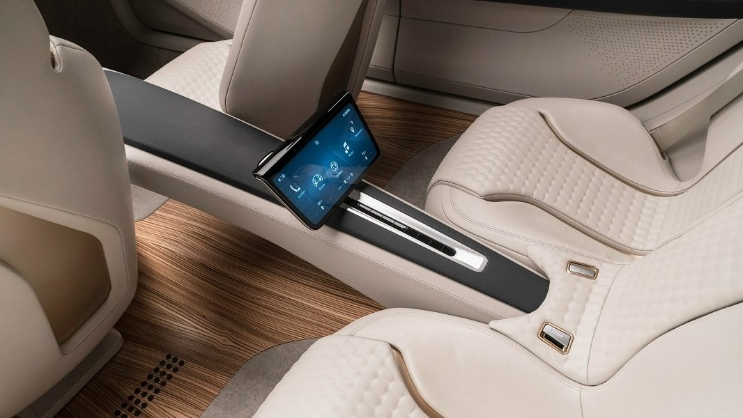 Nissan VMOTION 2.0. Nissan VMOTİON 2.0 Concept. Nissan Interior. Automotive Interior.