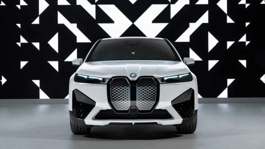 BMW готовит четыре больших электрокроссовера — iX6, iX7, iX8 и iX9.