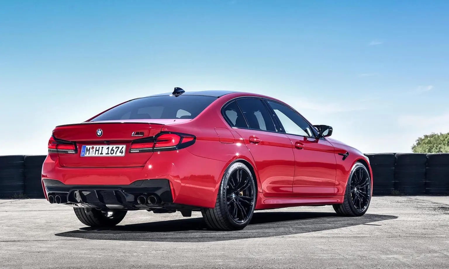 BMW M5 VI F90 Рестайлинг Седан M5 4.4 AT — расход топлива средний