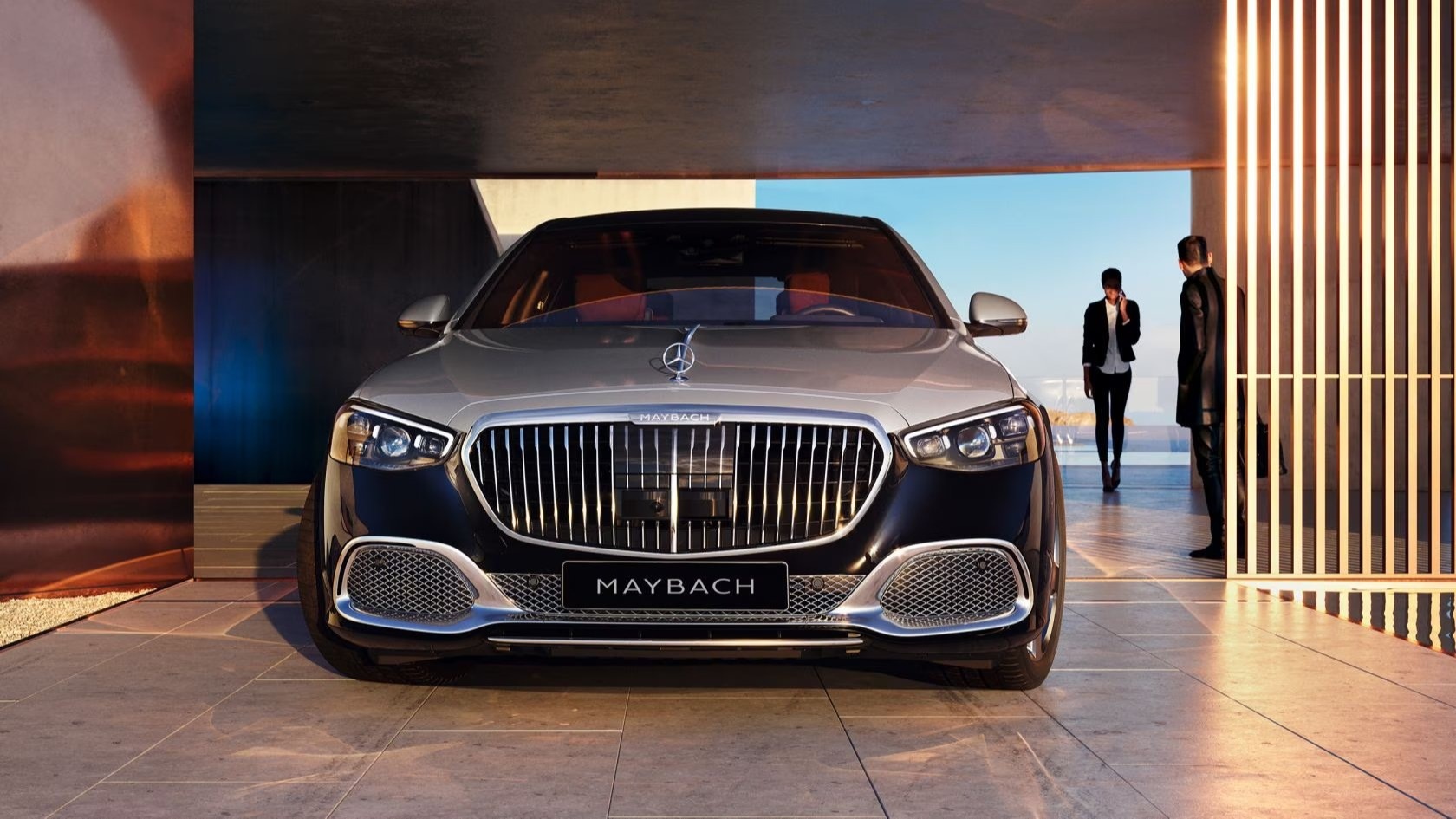 Новый Mercedes-Maybach S-Класс - цена автомобиля, технические  характеристики, стоимость и наличие у официального представителя  Mersedes-Benz в России