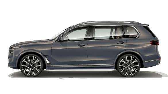  BMW X7 2022        7    