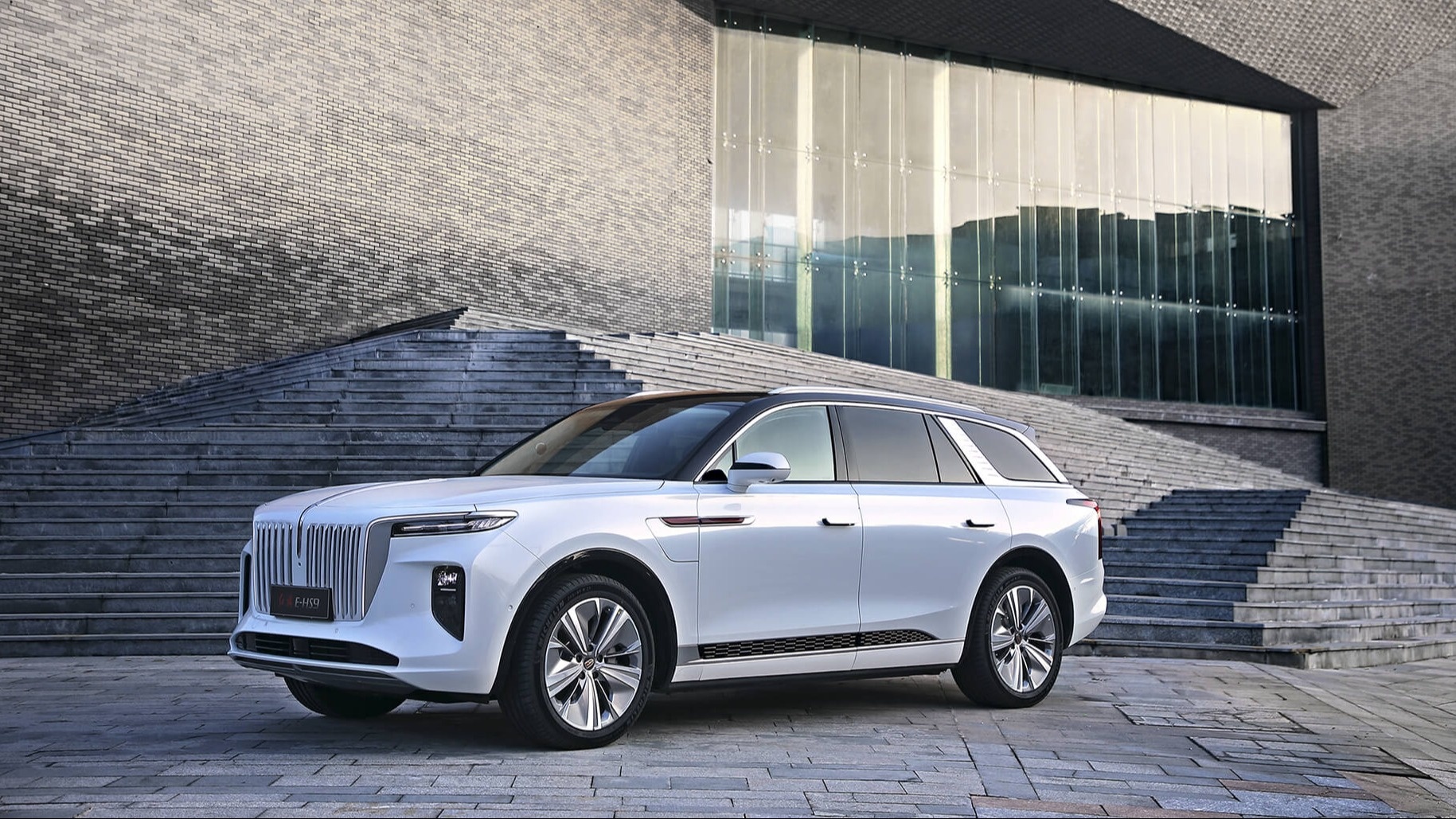 АВТОМОБИЛИ - HONGQI