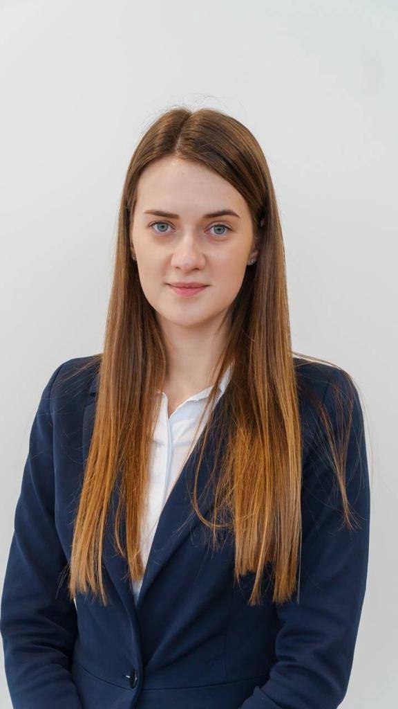 Мельникова Яна