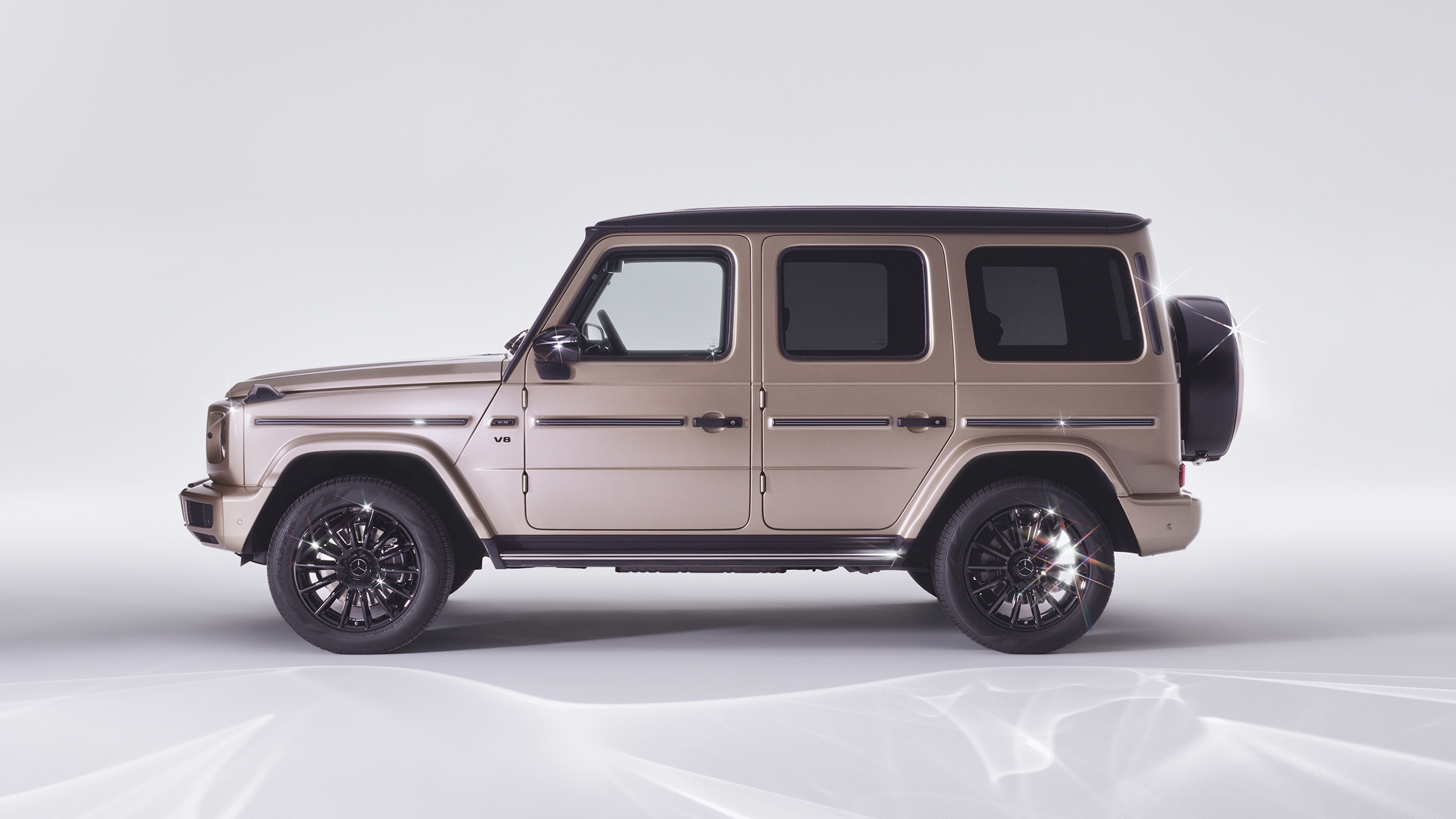 Mercedes-Benz G500 STRONGER THAN DIAMONDS