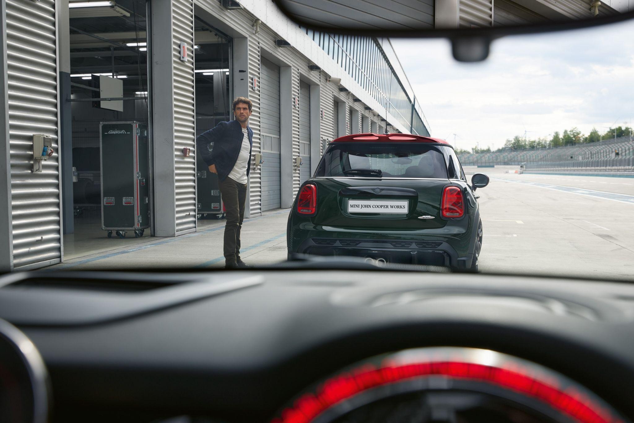 mini cooper jcw обзор характеристик