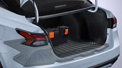 багажник альмера коврик