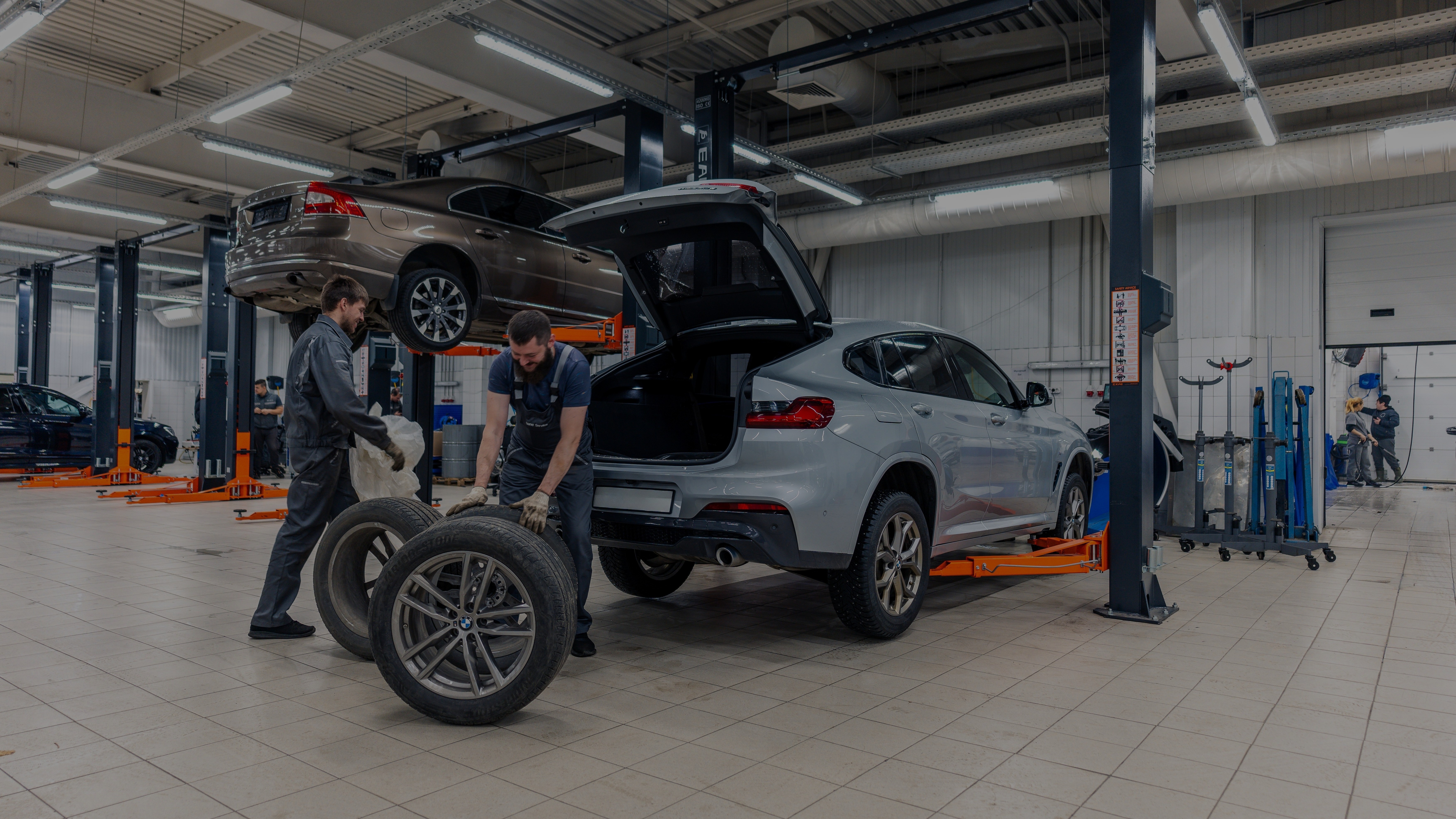 сезонный шиномонтаж бмв осень-зима