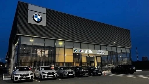 Режим работы дилерского центра BMW Тюмень в новогодние праздники.