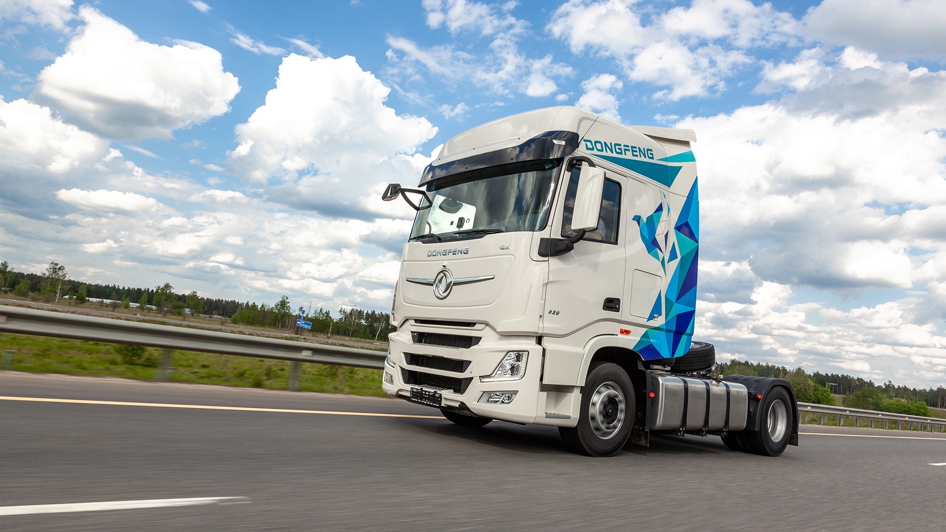 Dongfeng возглавил рейтинг иностранных брендов на рынке тяжелых грузовиков в марте