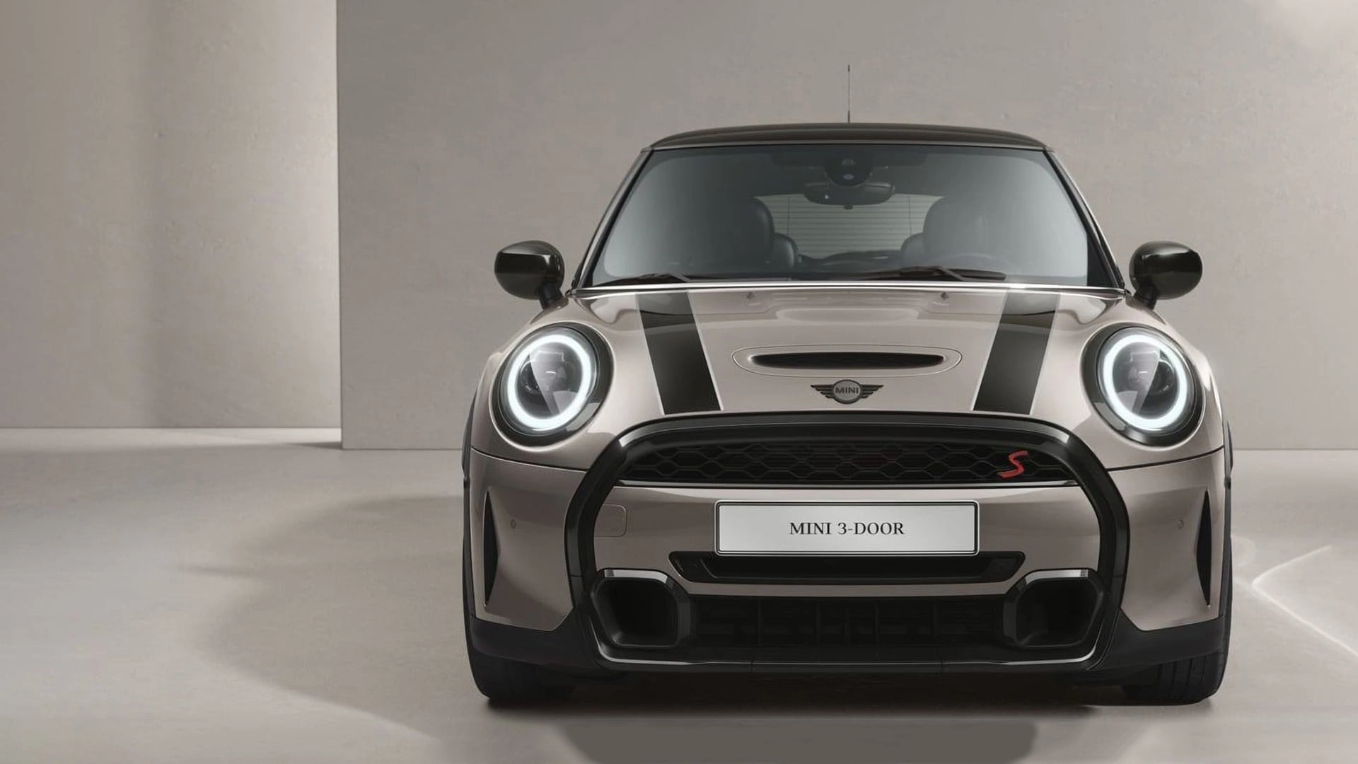 MINI Hatch Cooper F56 2022-2021 | Купить хэтчбек МИНИ Купер 3 двери по цене  дилера в Москве и Санкт-Петербурге